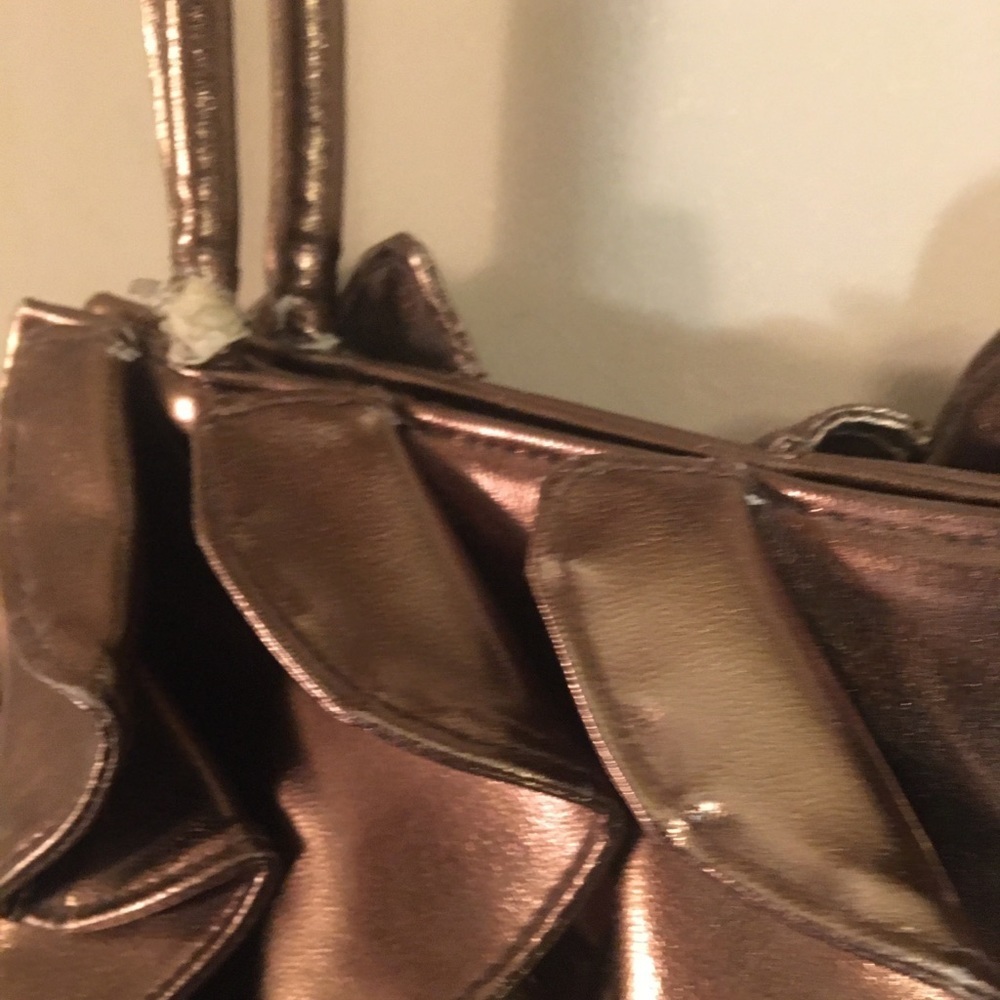 Front and Back Gold Ruffle Bag HandBag Purse - Picture 12 of 16